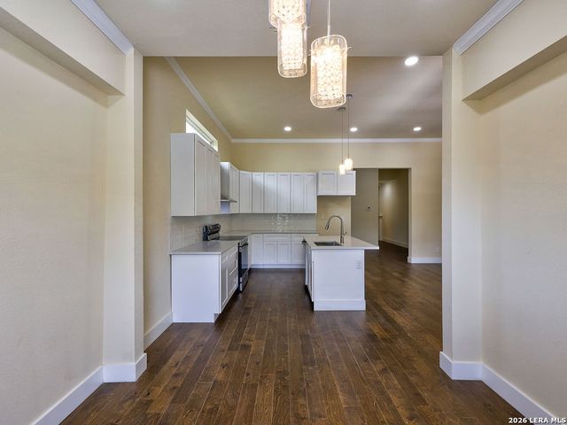 507 W Mistletoe, San Antonio, TX 78212