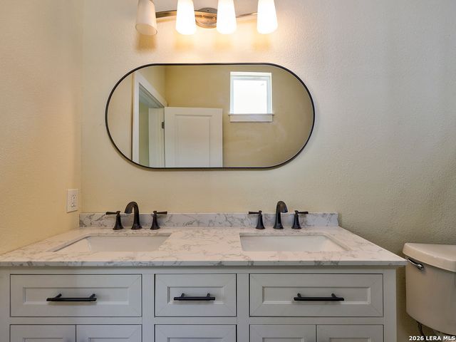 507 W Mistletoe, San Antonio, TX 78212