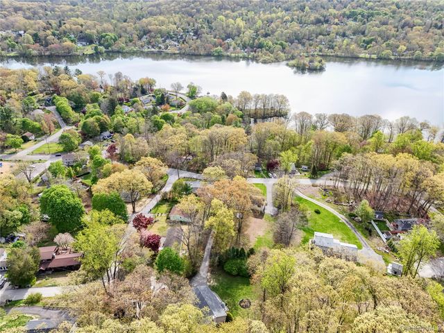 64 Gates Drive, Patterson, NY 12563