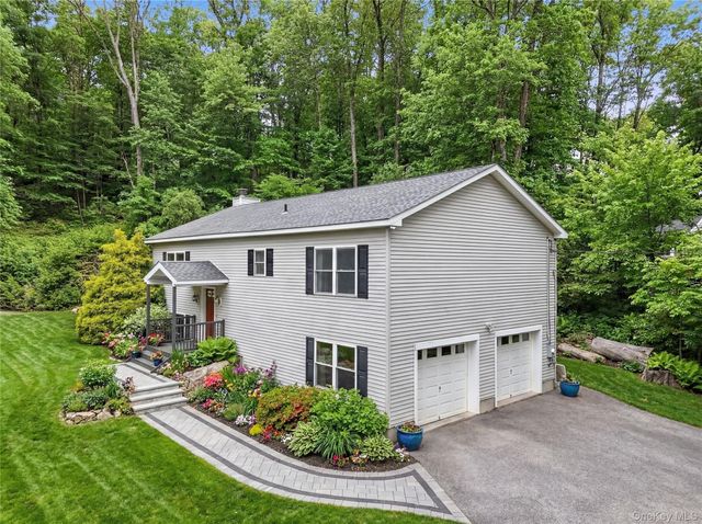 64 Gates Drive, Patterson, NY 12563