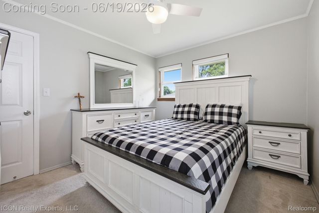 22020 Jerome Street, Oak Park, MI 48237