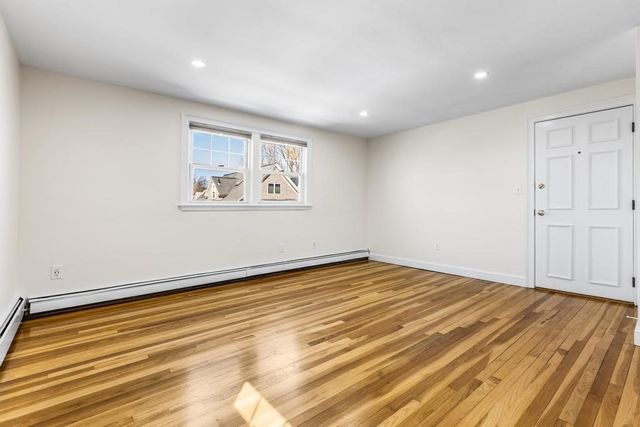 24 Denny St 6, Boston, MA 02125