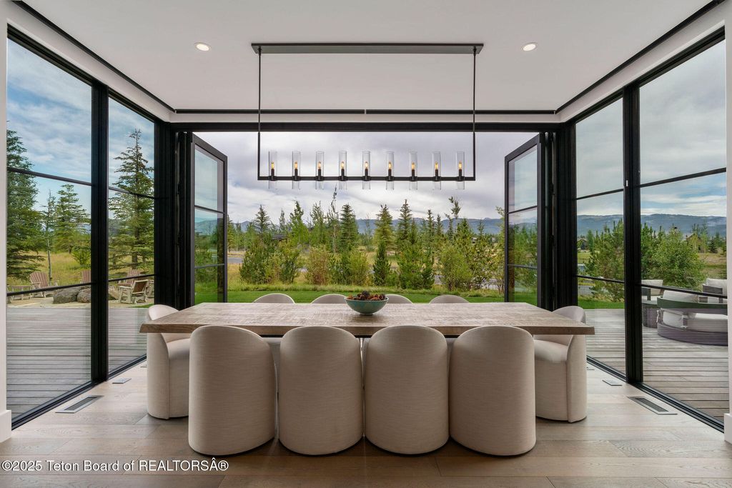 1070 SHASTA DAISY Court, Driggs, ID 83422 photo 10