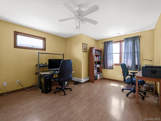 4 23rd Street, Jericho, NY 11753