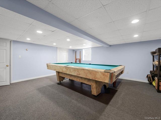4 23rd Street, Jericho, NY 11753
