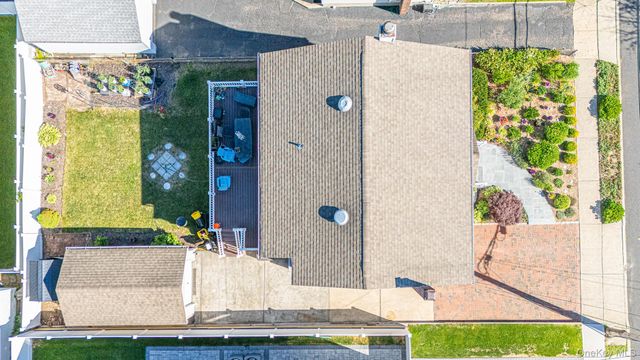 4 23rd Street, Jericho, NY 11753