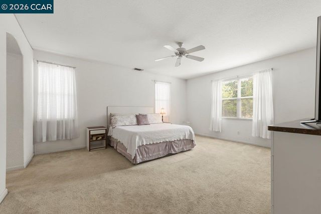 104 Kings Canyon Way, Oakley, CA 94561