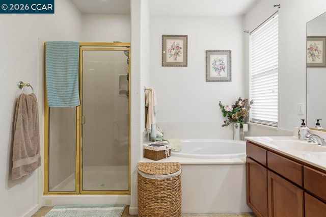 104 Kings Canyon Way, Oakley, CA 94561