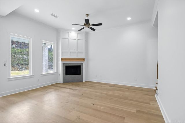 121 Kinley Loop, Little Rock, AR 72223