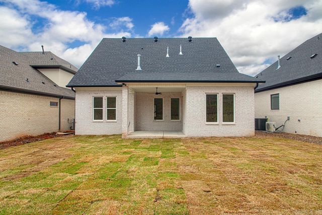 121 Kinley Loop, Little Rock, AR 72223