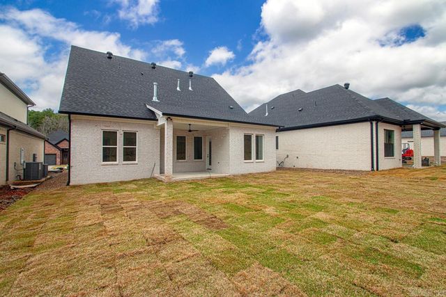 121 Kinley Loop, Little Rock, AR 72223