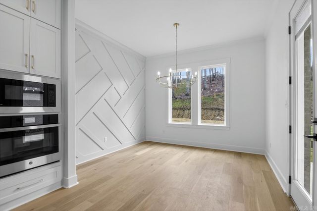 121 Kinley Loop, Little Rock, AR 72223