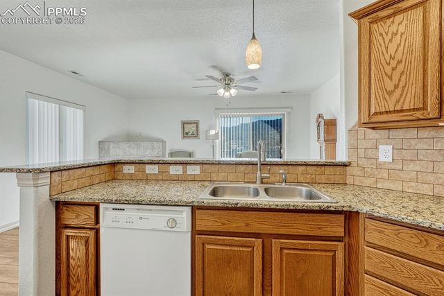 1695 Little Bear Creek Point 4, Colorado Springs, CO 80904