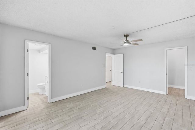 4775 COVE CIRCLE 106, St Petersburg, FL 33708