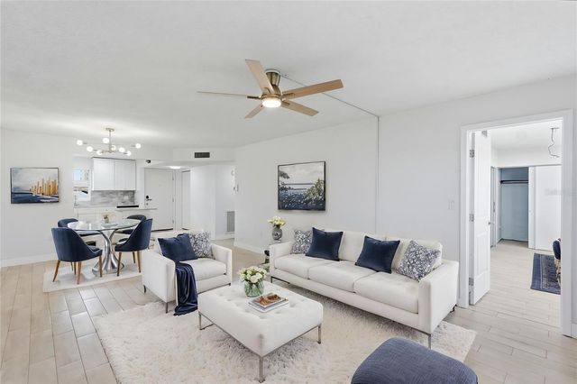 4775 COVE CIRCLE 106, St Petersburg, FL 33708