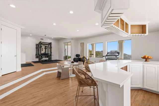 9604 Misty Meadow Lane, Escondido, CA 92026