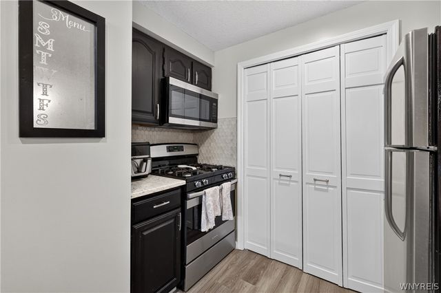 400 West Avenue D2, West Seneca, NY 14224