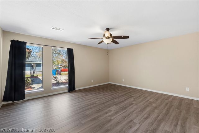 3104 S 104 Street, Fort Smith, AR 72903