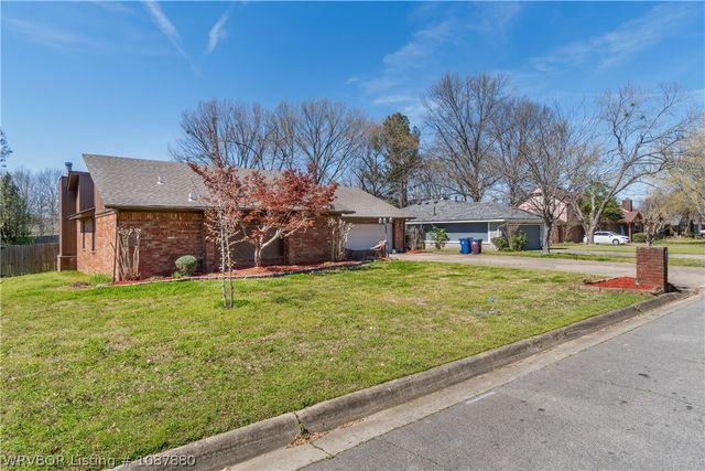 3104 S 104 Street, Fort Smith, AR 72903