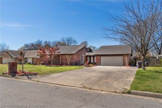3104 S 104 Street, Fort Smith, AR 72903
