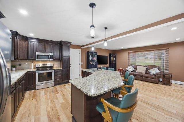 155 Carolyn Lane, Nicholasville, KY 40356