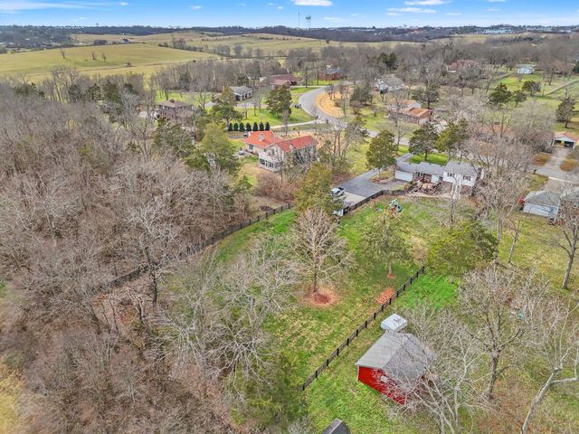 155 Carolyn Lane, Nicholasville, KY 40356