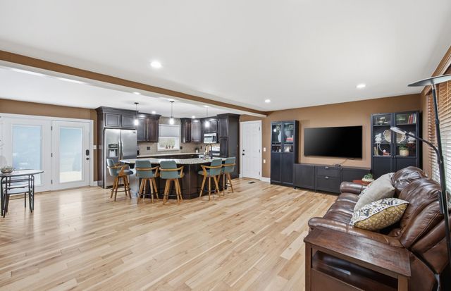 155 Carolyn Lane, Nicholasville, KY 40356