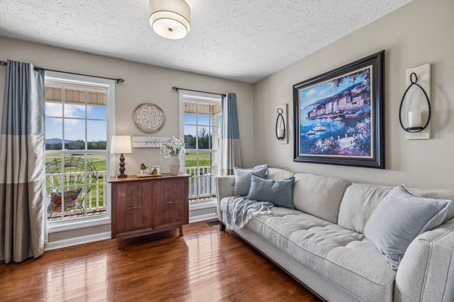 2035 Lassiter Rd, Readyville, TN 37149