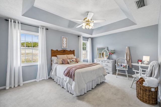 2035 Lassiter Rd, Readyville, TN 37149