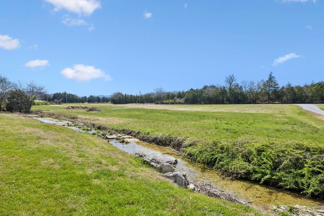 2035 Lassiter Rd, Readyville, TN 37149