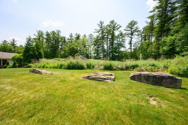 599 Washington St 1, Pembroke, MA 02359