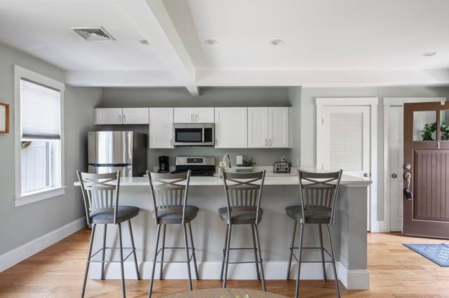 599 Washington St 1, Pembroke, MA 02359