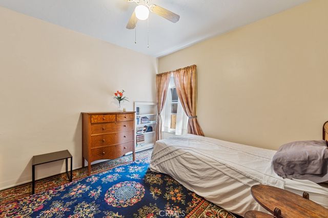 3730 Rose Avenue, Long Beach, CA 90807