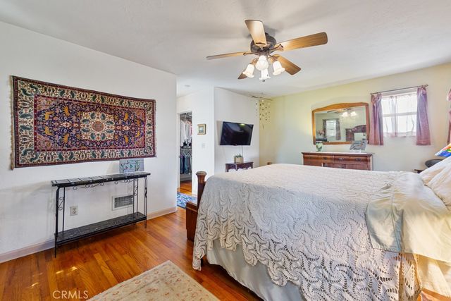 3730 Rose Avenue, Long Beach, CA 90807