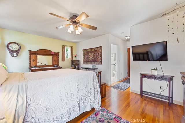 3730 Rose Avenue, Long Beach, CA 90807