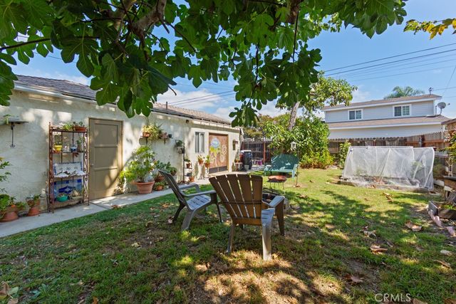 3730 Rose Avenue, Long Beach, CA 90807
