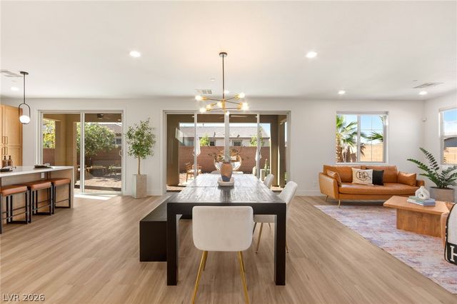 32 Santo Mio Court, Henderson, NV 89011
