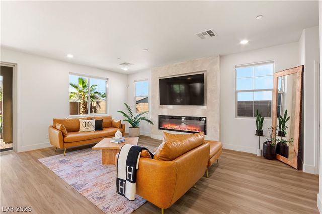 32 Santo Mio Court, Henderson, NV 89011