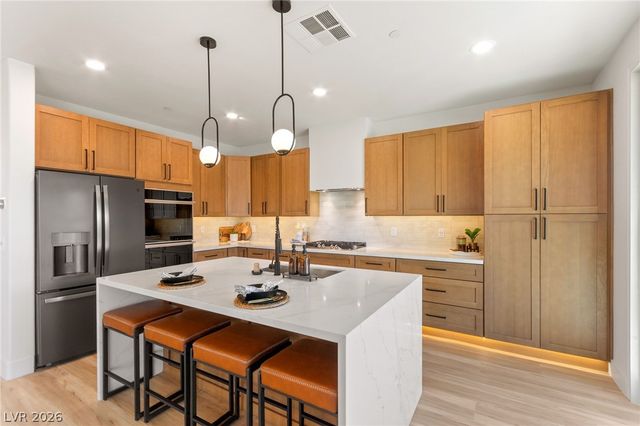 32 Santo Mio Court, Henderson, NV 89011