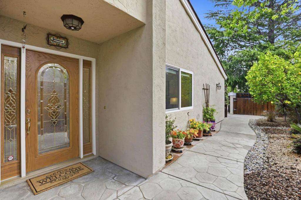 Image 4 of property listing at 5231 Leesa Ann Court, San Jose, CA 95124