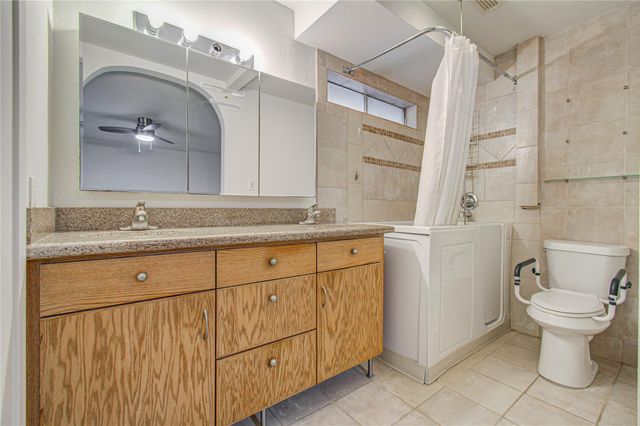 7955 W Airport Boulevard, Houston, TX 77071