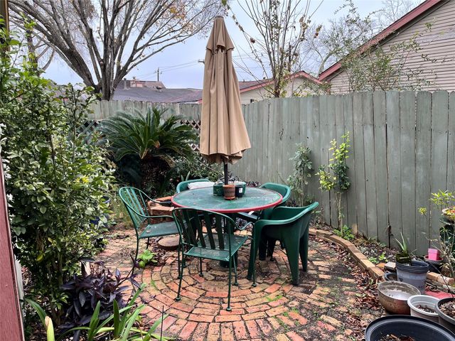 7955 W Airport Boulevard, Houston, TX 77071