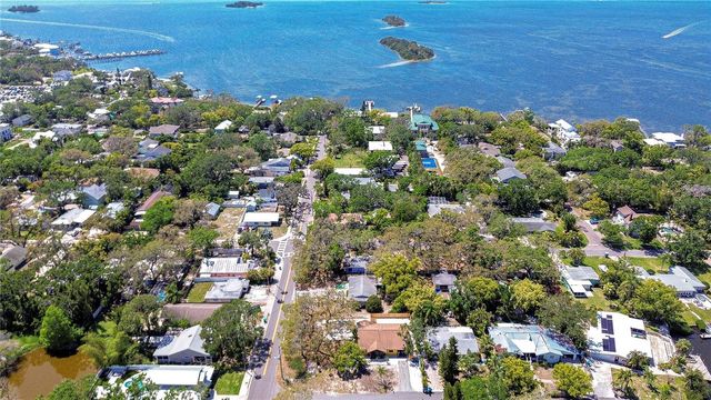 6 BAYOU LANE, Palm Harbor, FL 34683