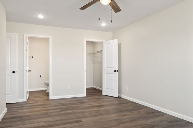 14305 Old Kentucky Rd, Walling, TN 38587