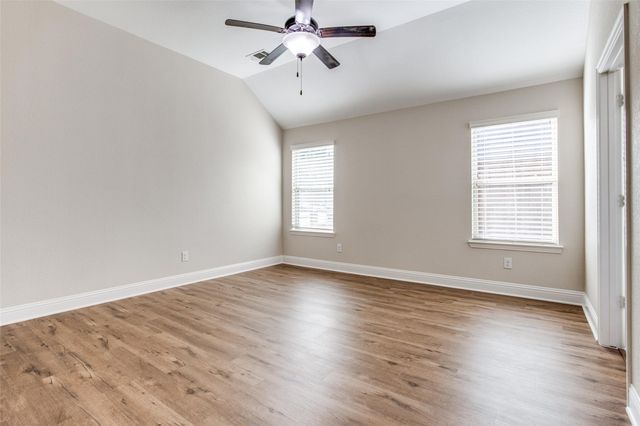 3017 Carlton Parkway, Waxahachie, TX 75165