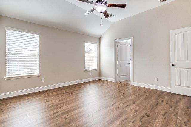 3017 Carlton Parkway, Waxahachie, TX 75165