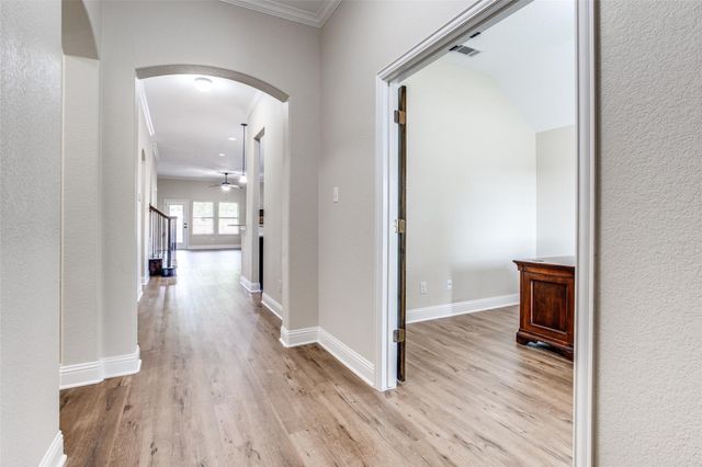 3017 Carlton Parkway, Waxahachie, TX 75165