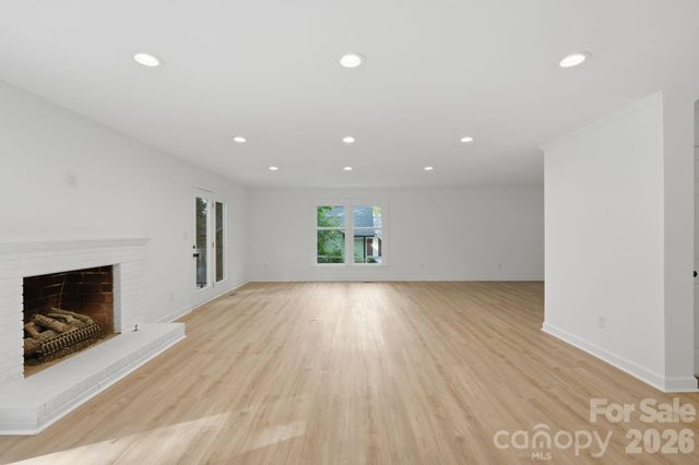 3323 Lincoln Lane, Gastonia, NC 28056