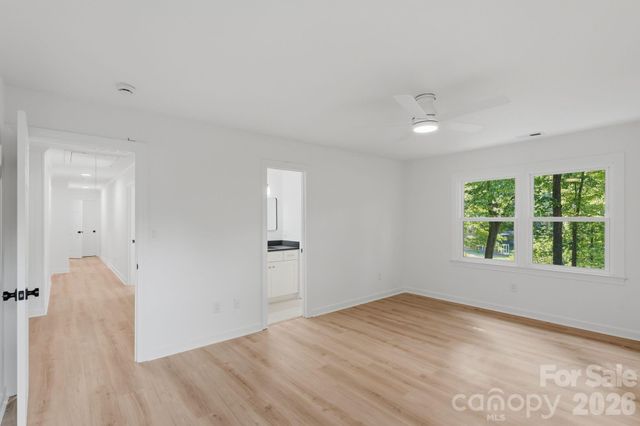 3323 Lincoln Lane, Gastonia, NC 28056