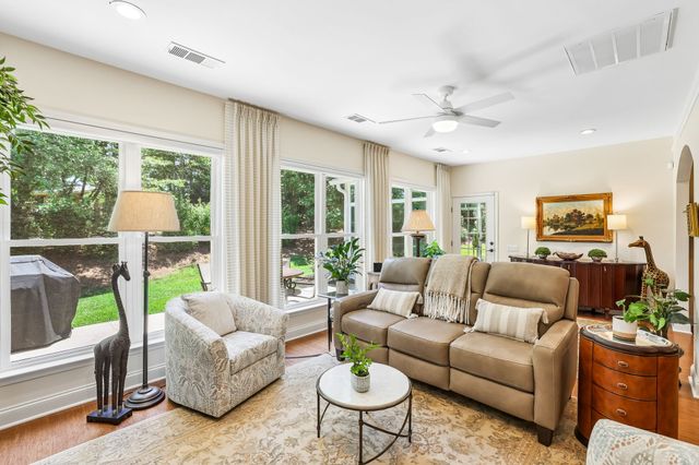 271 Antebellum Ln, Mount Juliet, TN 37122